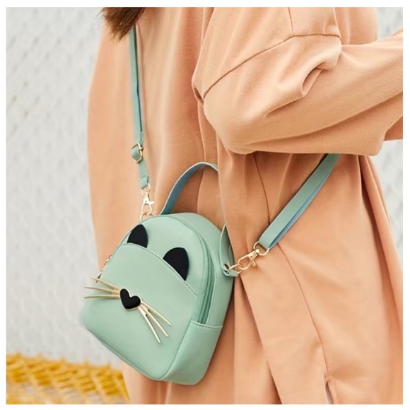 💝Boutique 🖤😻Mini Cat Crossbody Bag😻🖤 - Picture 2 of 4